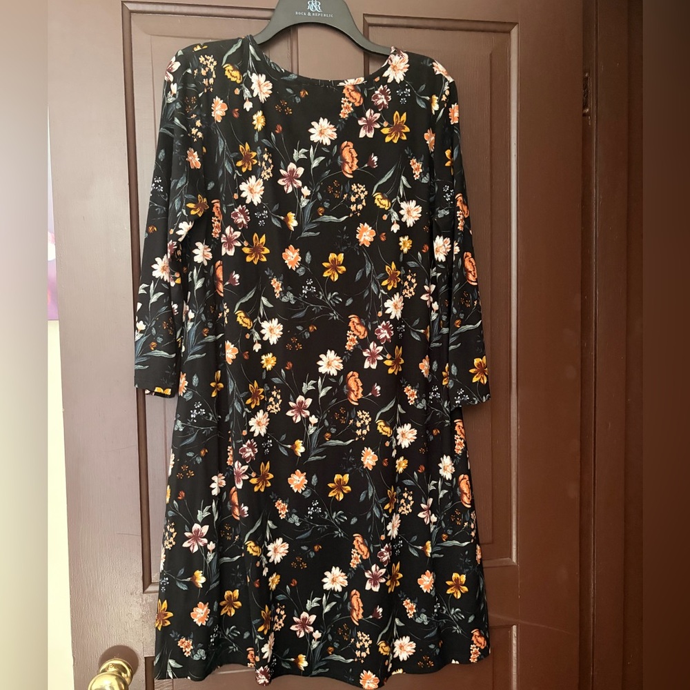 Nine Britton Women's Black Floral Skylee Brushed Knit Dress 3/4 Sleeves